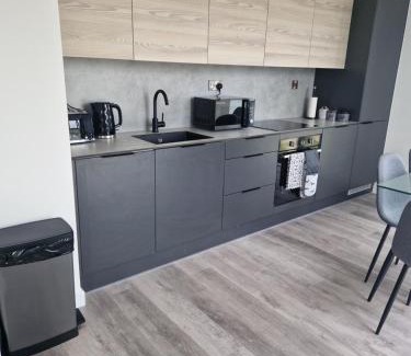 Preston Apartment | 3 Bedroom Apartment in Preston - Stunning City View