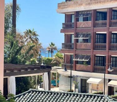 Puerto Banus Apartment | 3 bedroom apartment on the waterfront Puerto Banus Marbella