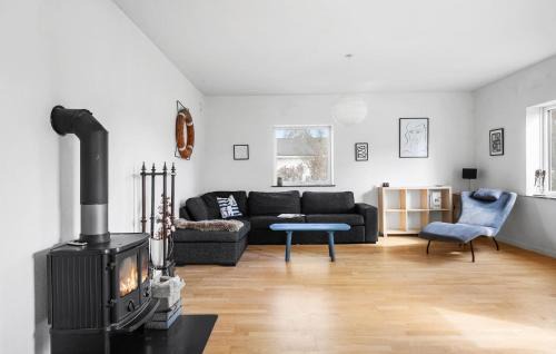 Reersø House | 3 Bedroom Awesome Home In Gørlev