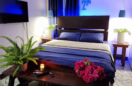 Ilocos Region Resort | 3-bedroom Beach and Garden Resort in Santa Cruz with WiFi, AC.TV Time to relax.