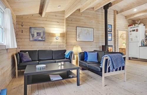 Knebel House | 3 bedroom cozy home in Knebel
