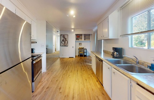 Yelm House | 3 Bedroom Getaway in Yelm