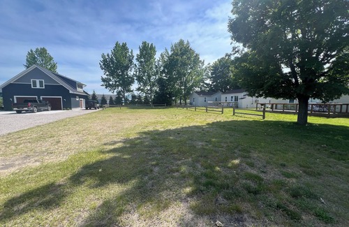 Arcadia House | 3 Bedroom House/Arcadia Resort/BBQ/HOT TUB/SAUNA