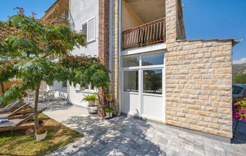 Danilo Apartment | 3 Bedroom Lovely Apartment In Sibenik