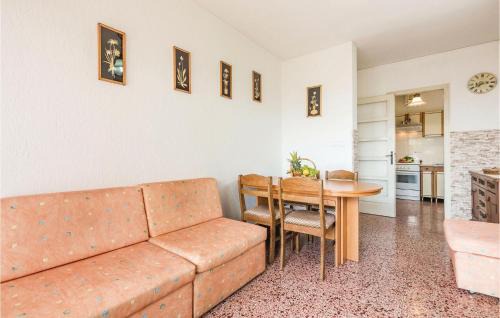 Ika Apartment | 3 Bedroom Stunning Apartment In Lovran