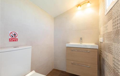 Mezquitilla House | 3 Bedroom Stunning Home In Mezquitilla