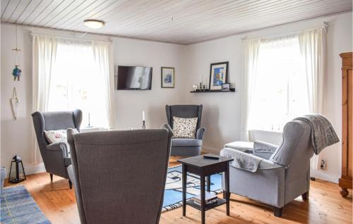 Hogsby House | 3 Bedroom Stunning Home In Fågelfors