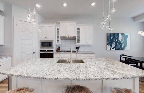 The Colony House | 3-bedroom Townhome Close to Legacy West/Grandscape