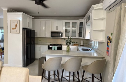 Ocho Rios House | 3-bedroom townhome in amazing Ocho Rios with Pool access, Private Gazebo,Balcony