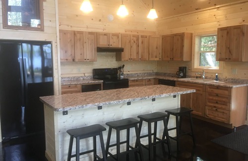Ely House | 3 bedroom w/loft/2 bath lake home, fireplace, across from BWCA,7 miles from Ely