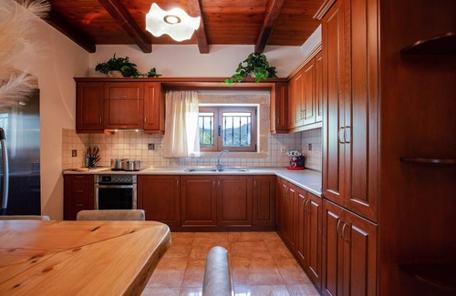 Manoliopoulo Villa | 3 Bedrooms Villa In Manoliopoulo