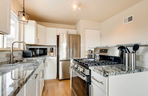 Cherry Creek House | 3 Mi to Denver Zoo: Cherry Creek Duplex!