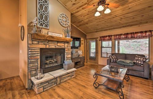 Show Low House | 3 Mi to Fool Hollow Lake Cozy Cabin with Deck