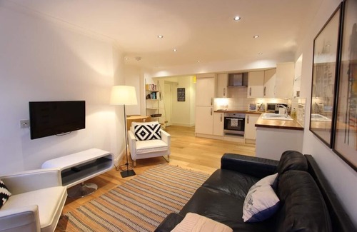 Old Town Apartment | 3 New Assembly Close Apartment - Edinburgh Royal Mile