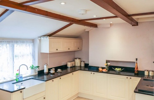 Dunster Cottage | 3 OLD POLICE STATION, pet friendly, with open fire in Dunster