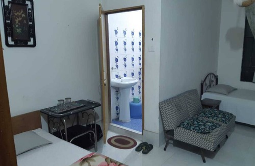 Turuk Hotel | 3. Room with attached bathroom -Parking & wifi