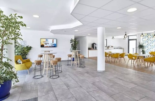 Jonzac Apartment | 3 rooms 6 persons