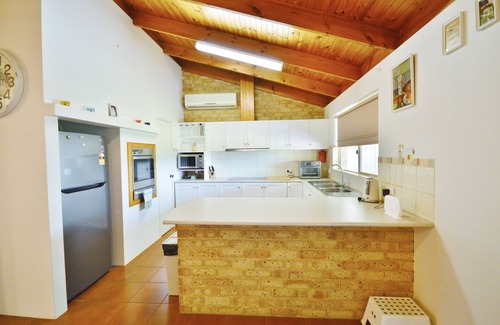 Kalbarri House | 3 Starfire Close, KALBARRI WA
