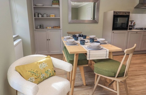 Peebles Cottage | 30 NORTHGATE, pet friendly, luxury holiday cottage in Peebles
