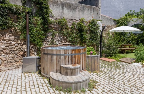 Cadalso de los Vidrios House | 300 m² House ∙ 5 bedrooms ∙ 10 guests