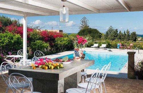 Marsala Villa | 300 m² Villa ∙ 5 bedrooms ∙ 9 guests
