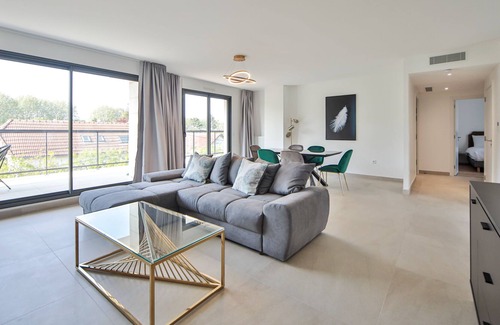 La Varenne Saint-Hilaire Apartment | 301 71 Blue Nights Appartement Appartement de Luxe