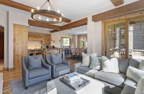 Empire Pass Apartment | 302 - Four Bedroom Silver Strike condo