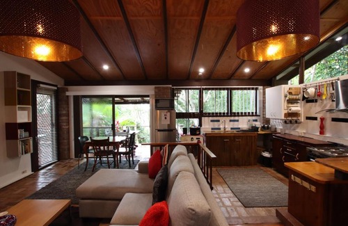 Montville House | 305A - The Artist's Cottage