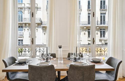 Chaillot Apartment | 307-Suite Serbie - Superbe Appartement à Paris