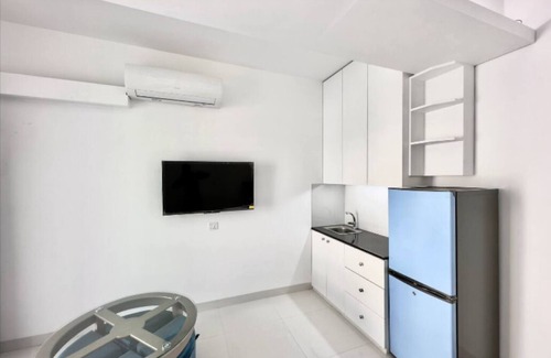 Dhaka Apartment | 350sqft 4 Apartment w/Pool & Sauna, Bashundhara R/A