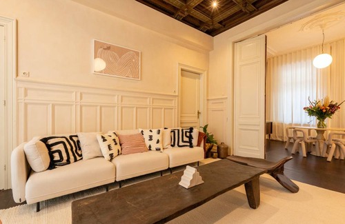 Antwerp Resort | 380 m² Private room ∙ 1 bedroom ∙ 6 guests