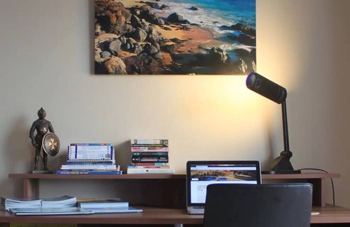 Qala Apartment | 3b/r apt overlooking Valley/Communal Pool ECAR1-1