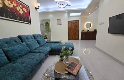 Gulshan Apartment | 3BHK-spacious family friendly apartment @ prime location Banani