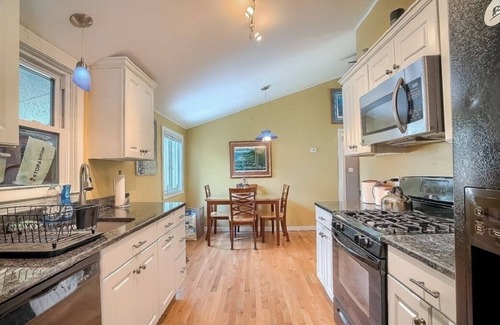 Hyannis House | 3BR Cape House w/Big Pool in Fenced in Back Yard, A/C, Outdoor Shower, WiFi, TV