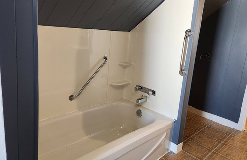 Portneuf Apartment | 4 1/2 Appartment in Portneuf near river.