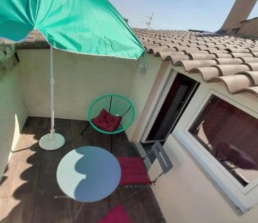 Bourg-Saint-Andeol Apartment | 4 Apt T2 50 à 60 M2 déplacement "PRO" ou "couple avec enfants" Les Hauts De Bourg "