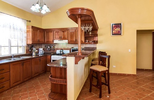 El Batey Villa | 4-BD guest-friendly villa in central Sosua with private pool/garden