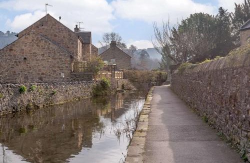 Bakewell House | 4 Bed in Bakewell PK911