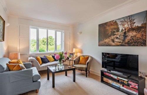 Rye House | 4 bed in Rye BT104