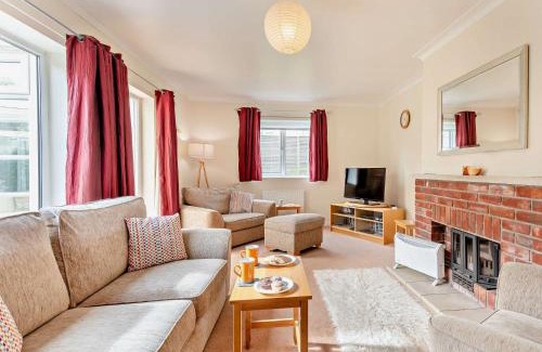 Studland House | 4 Bed in Studland 75639