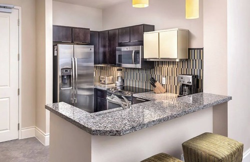 Las Vegas Condo | 4 Bedroom, 4 Bath, Presidential Condo, Sleeps 12, Las Vegas Desert Blue Resort!