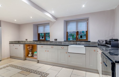 Knaresborough Cottage | 4 bedroom accommodation in Knaresborough, near Harrogate