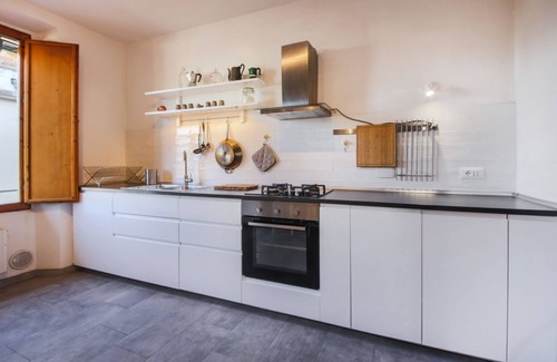 Santissima Annunziata Apartment | 4 bedroom apartment nearby the historic centre of Florence