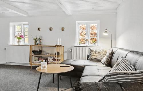 Grenaa House | 4 Bedroom Awesome Home In Grenaa