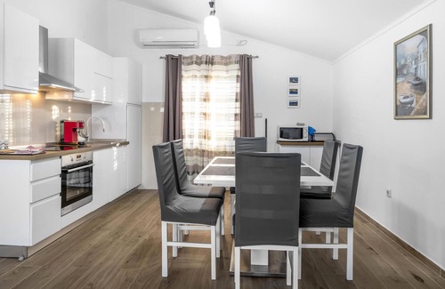 Raslina House | 4 bedroom beautiful home in Raslina