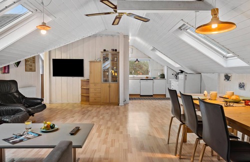 Ans House | 4 bedroom cozy home in Ans By