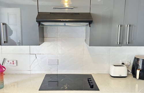 Bindura House | 4-Bedroom House in Bindura with WiFi,10kv solar backup,cctv, borehole