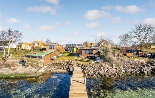 Vaeggerlose House | 4 Bedroom Lovely Home In Væggerløse