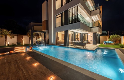 Zrce Villa | 4-bedroom villa in Novalja. A perfect mix of luxury, privacy, and top location.