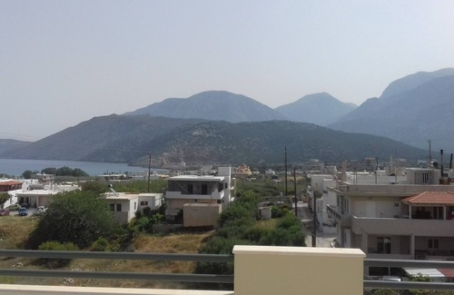 Pacheia Ammos House | 4 Bedrooms Private Vacation Home In Παχειά Άμμος